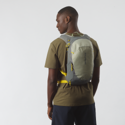 MOCHILA MONTAÑA SALOMON TRAILBLAZER 10L